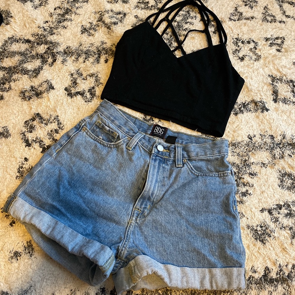 BDG mom shorts
